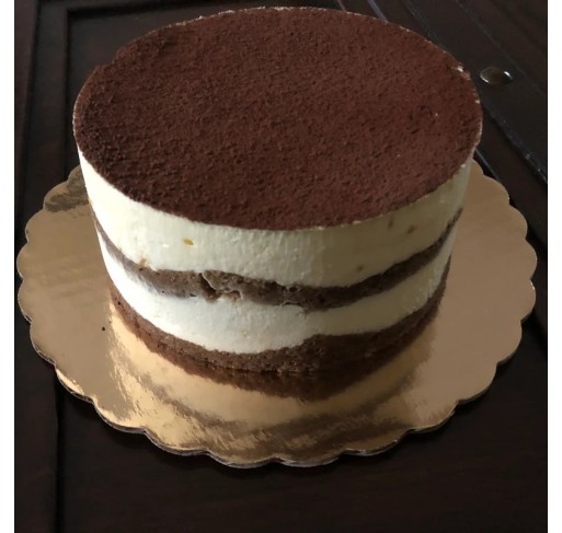 Classic Tiramisu Cake